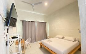 Pasir Putih Resort & Cafe